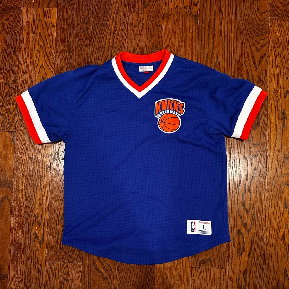 Mitchell and Ness Men's Blue New York Knicks Mesh Fashion V-Neck Jersey